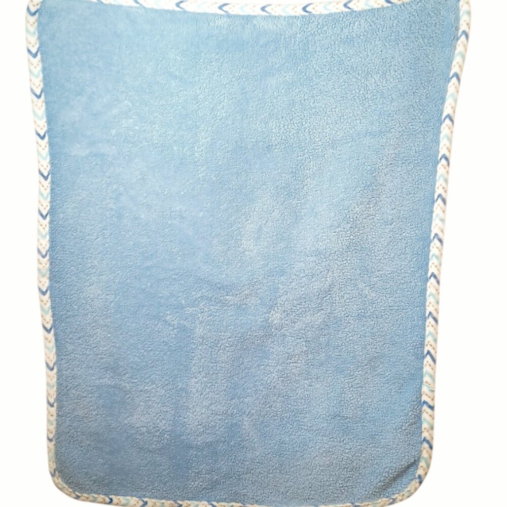 Cribmates Blue Chevron Trim Security Lovey Blanket 38" X 31"